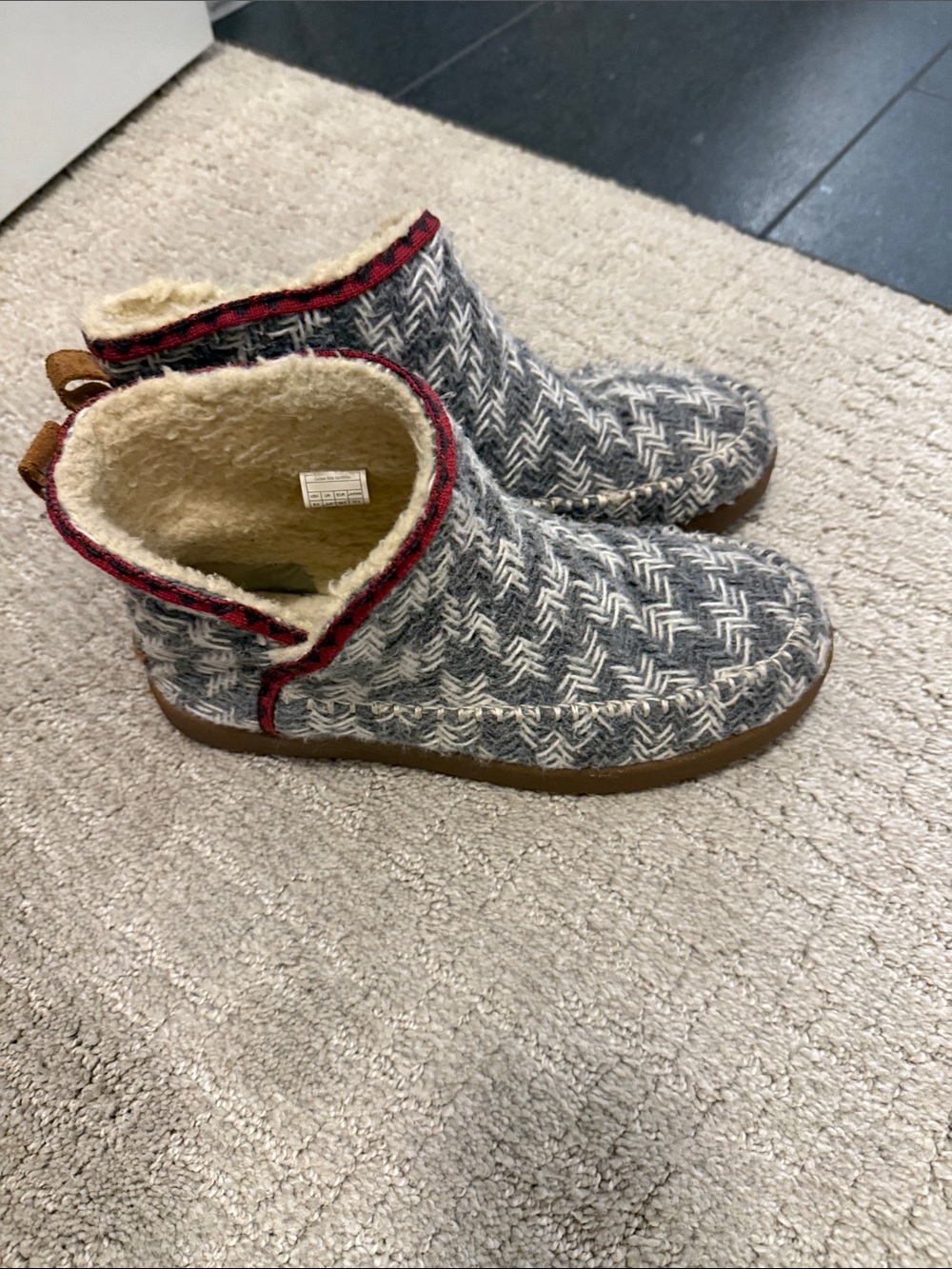 Sank Cozy Grey & Cream Herringbone Women’s Slip-On Booties